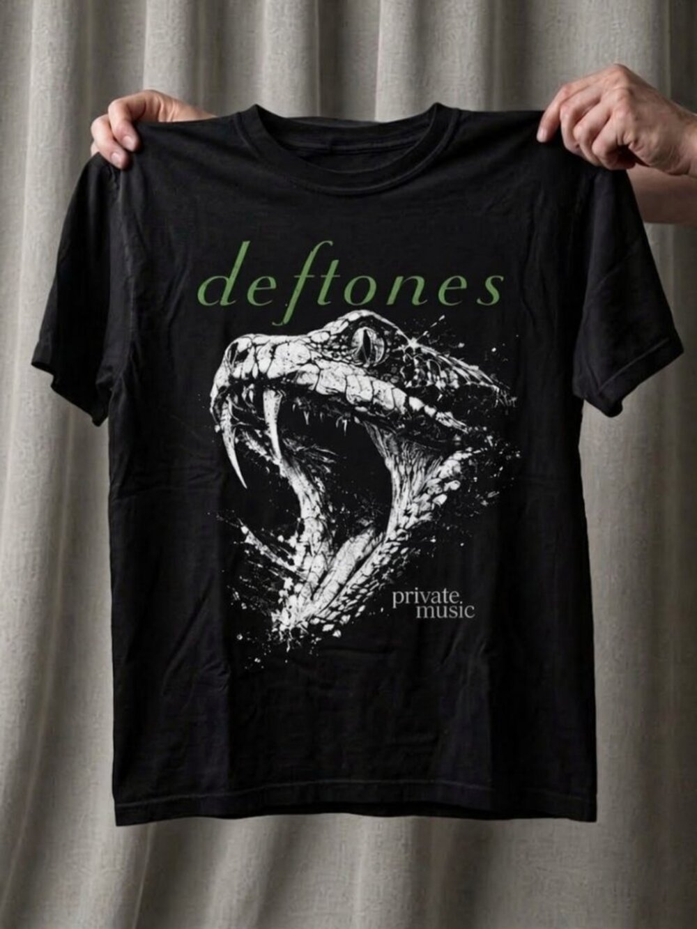 Snake Viper Head Graphic Tee Men's Black Dark Art Vintage Style NWT